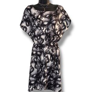 Alice + Olivia black and white floral blouson mini dress